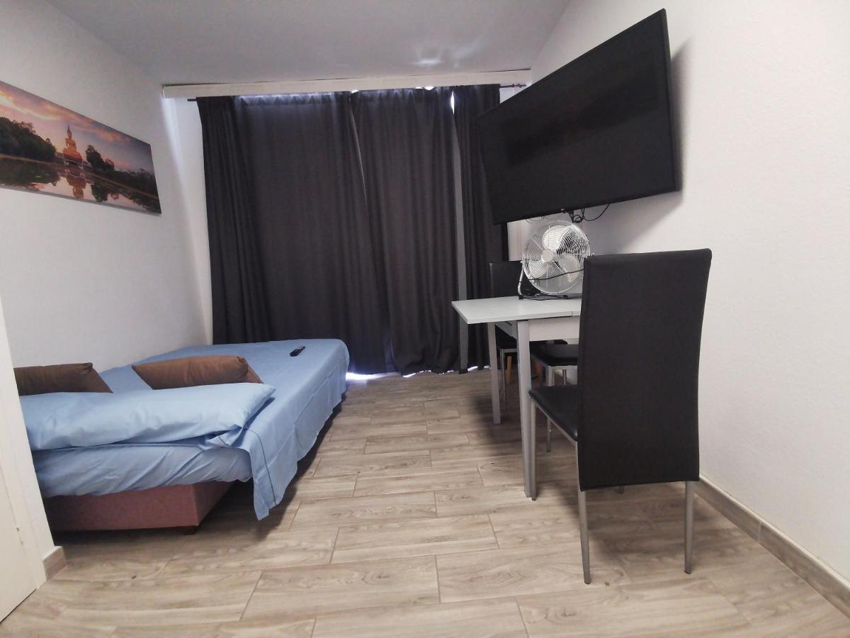 Sunny Apt With Terrace Coastal Area South Arona Arona  Exterior foto