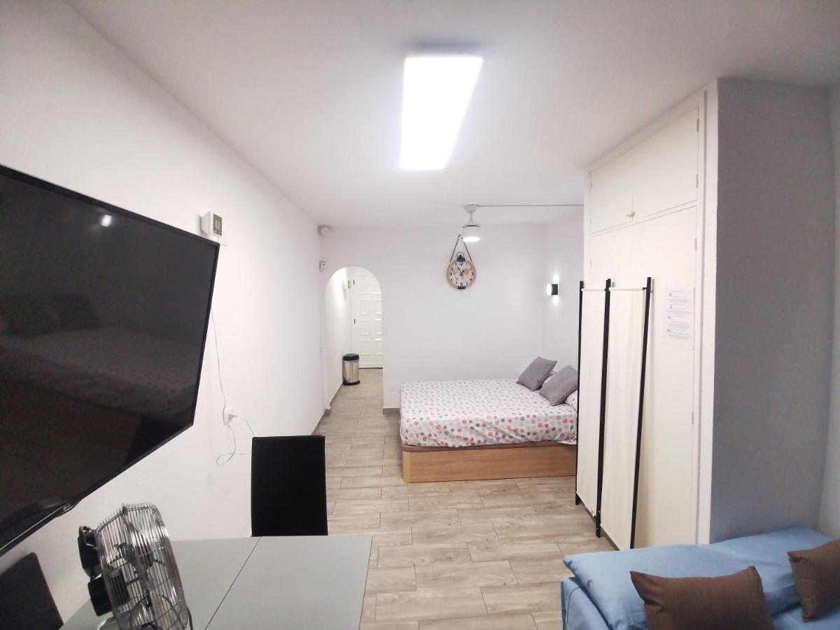 Sunny Apt With Terrace Coastal Area South Arona Arona  Exterior foto