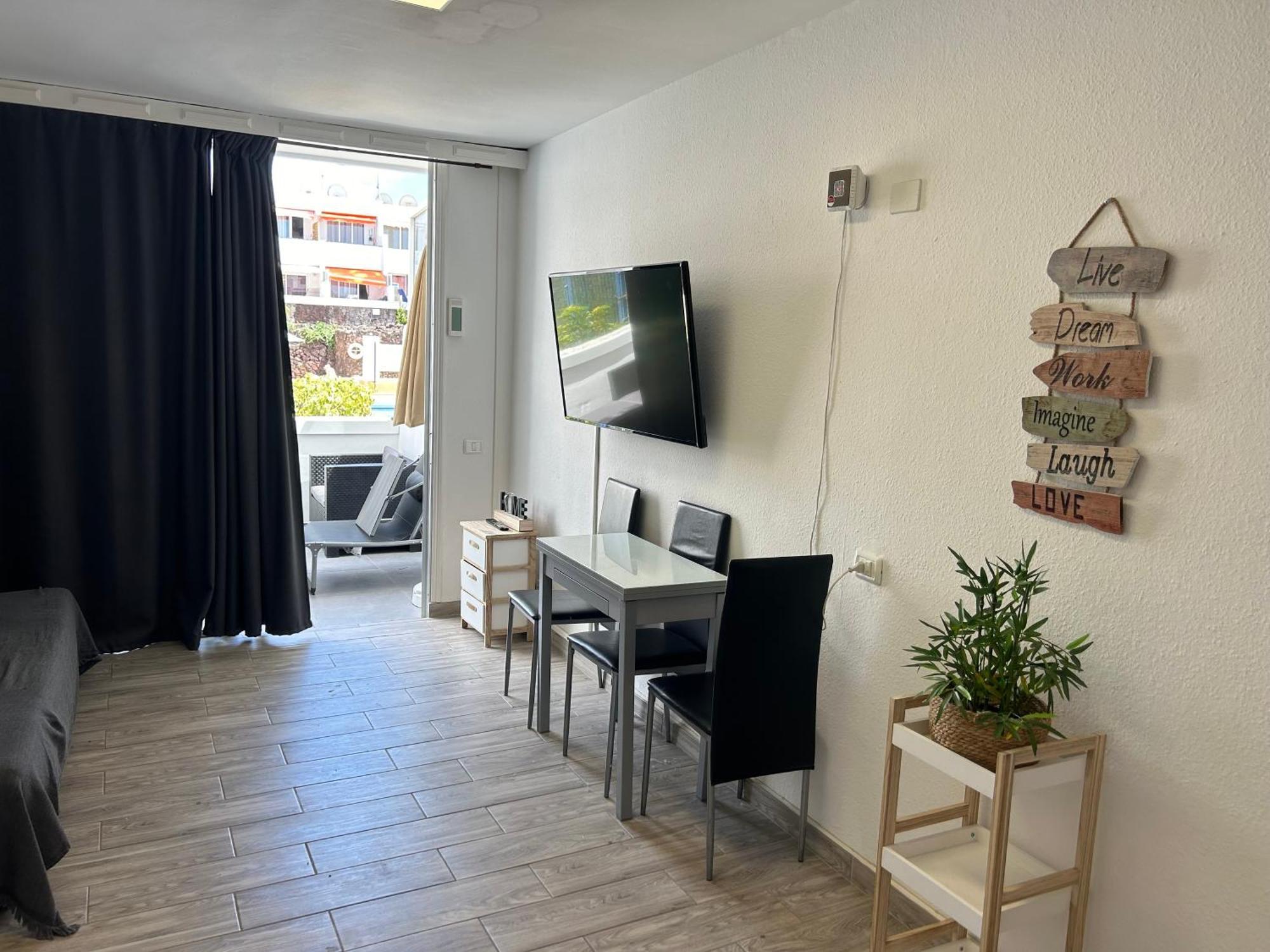 Sunny Apt With Terrace Coastal Area South Arona Arona  Exterior foto